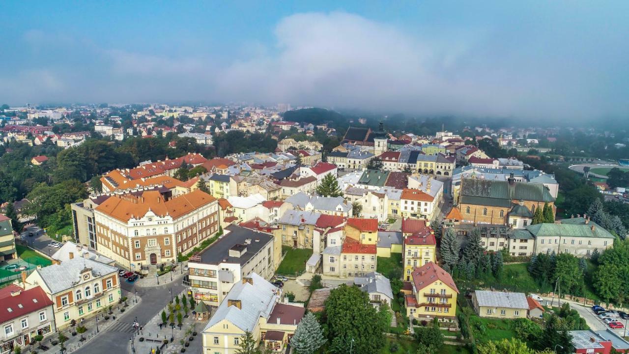 Artrooms Pokoje Goscinne Krosno Esterno foto